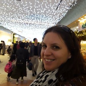 Meet your Posher, Veronica